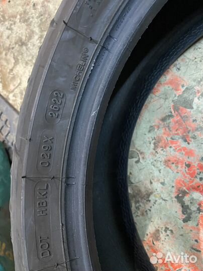 Задняя покрышка michelin