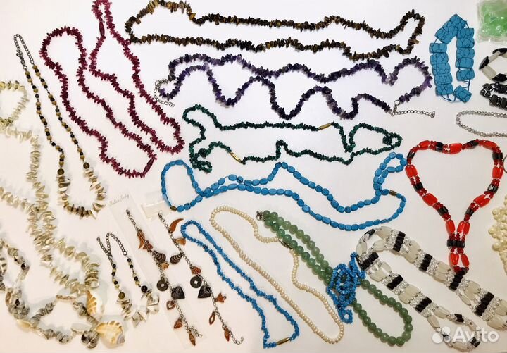 Бусы, цепочки, браслеты, бусины. Винтаж