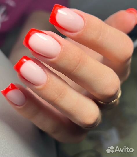 Маникюр педикюр