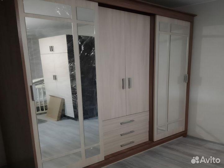 Сборщик мебели Ремонт мебели Мебельщик