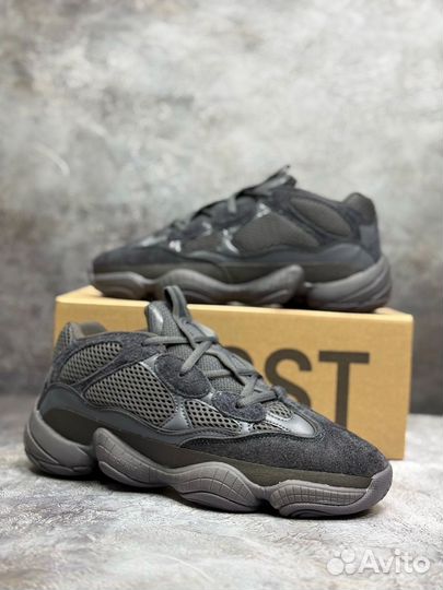 Кроссовки Adidas Yeezy Boost 500