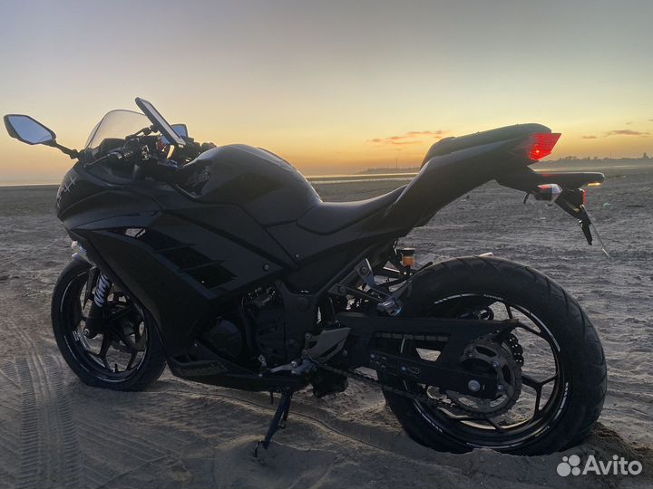 Kawasaki Ninja 300 с абс