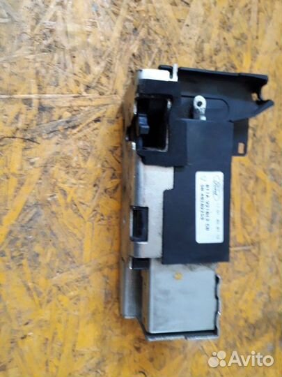 Замок двери для передний левый Ford Transit