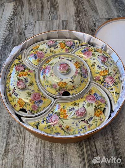 Менажница фарфор