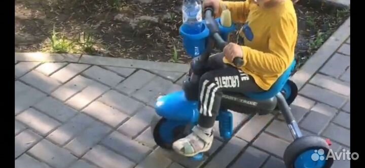 Детский трехколесный велосипед до 3-х лет