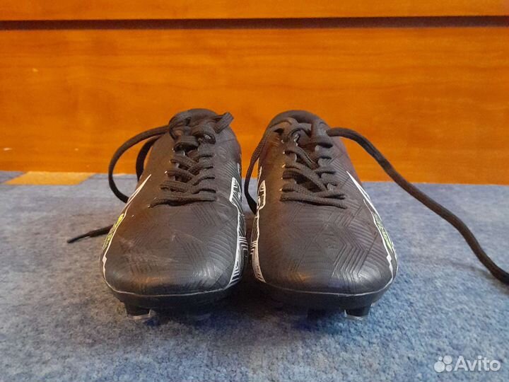 Футбольные бутсы nike 38 размер