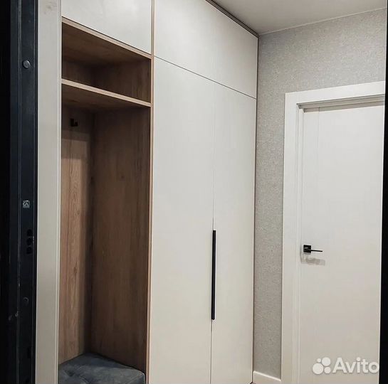 Шкаф в прихожую