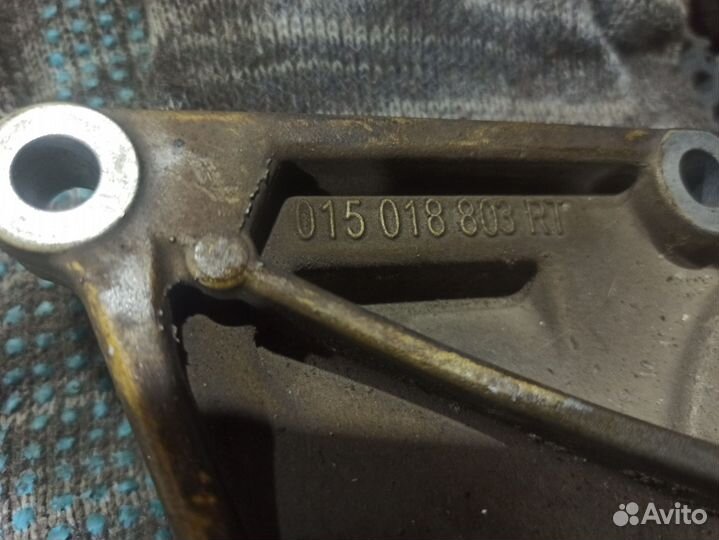 Помпа мерседес новая