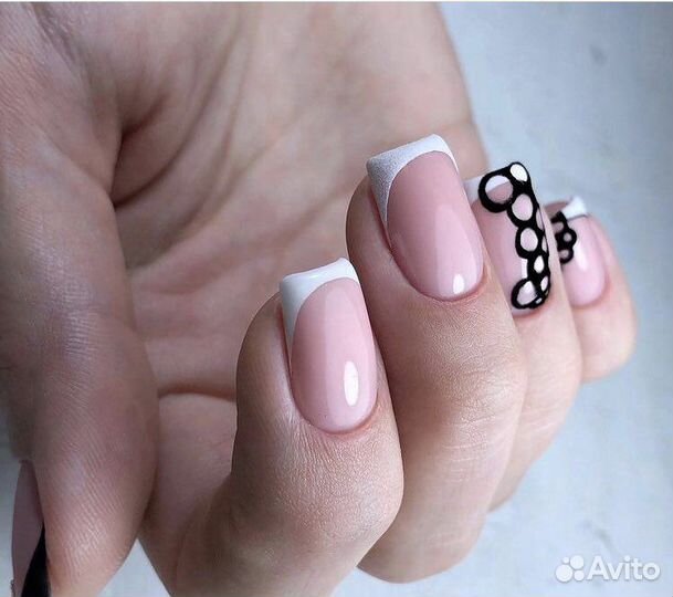 Маникюр на ул.Шараповская