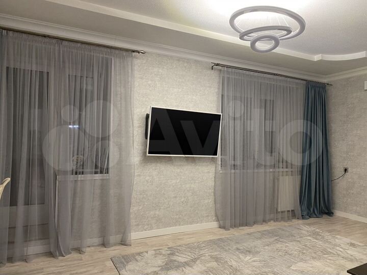 2-к. квартира, 69,1 м², 1/4 эт.