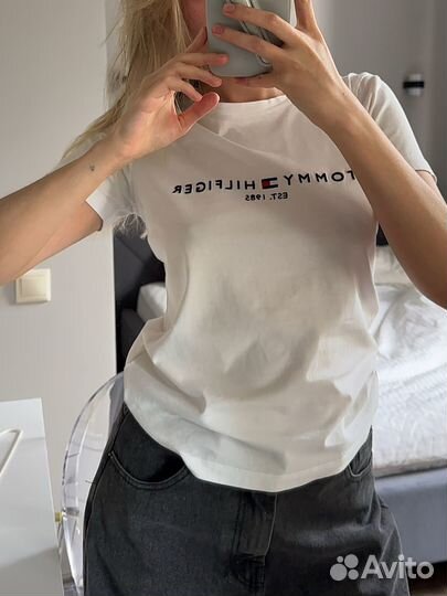Tommy hilfiger футболка женская