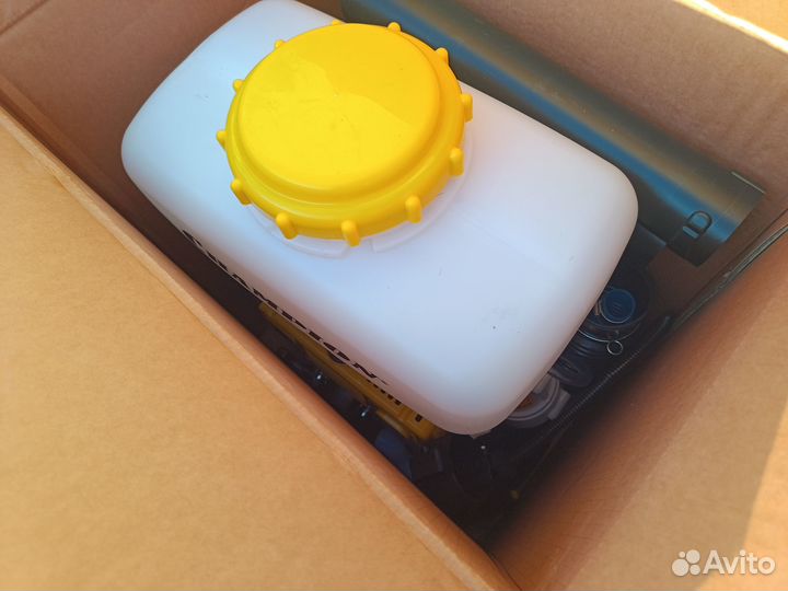 Опрыскиватель садовый бензиновый