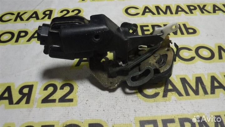 Замок двери задней левой Hyundai Matrix 2001-2010