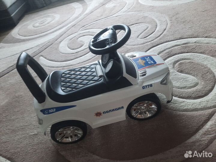 Машинка-каталка