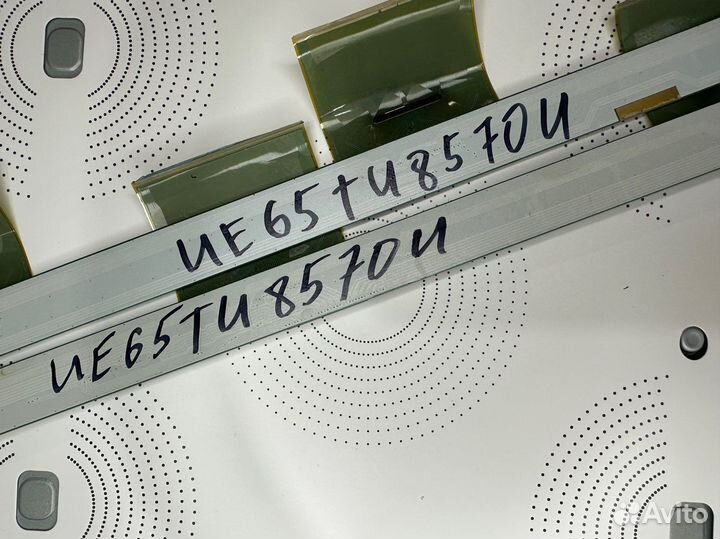 Планки матрицы UE65TU8570U 65UHD-S-L 65UHD-S-M