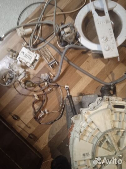 Запчасти стиральный машины indesit wisl 102