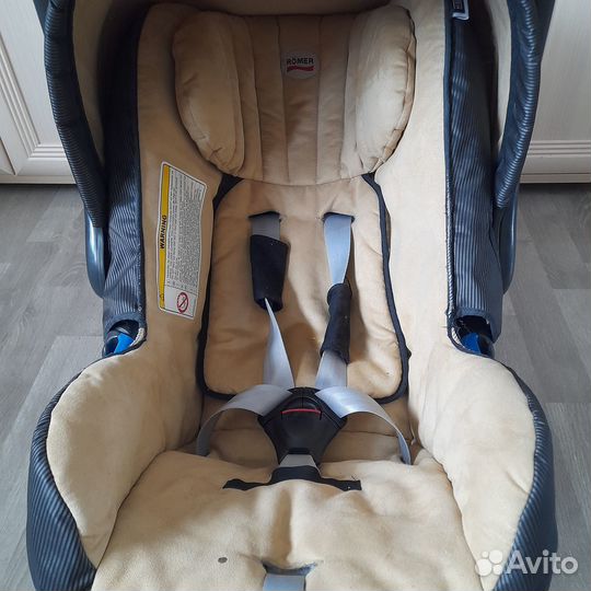 Автокресло люлька Britax Romer BabySafe 0-13