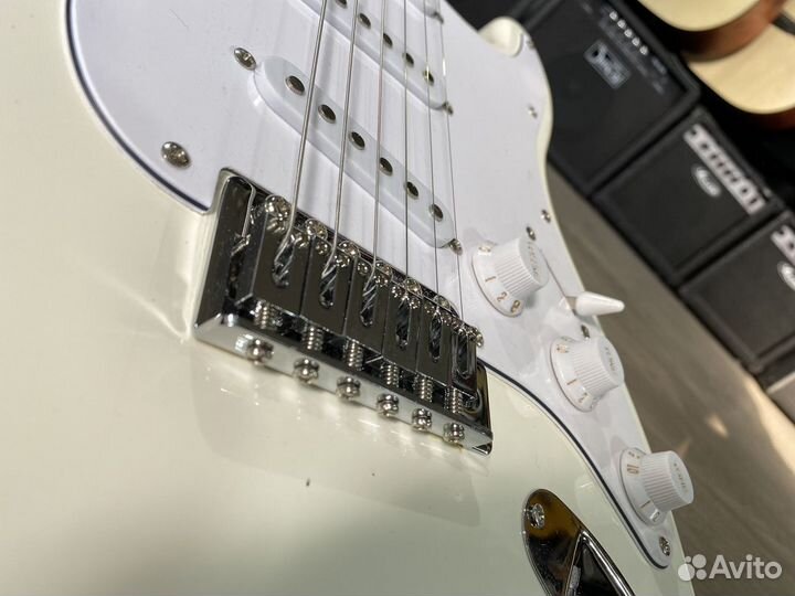 Электрогитара и комбик комплект (Новое)