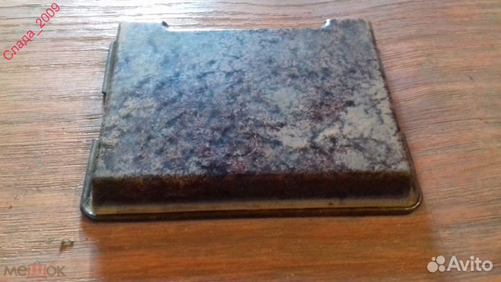 Запорожец заз-965 Крышка с аккумулятора карболит