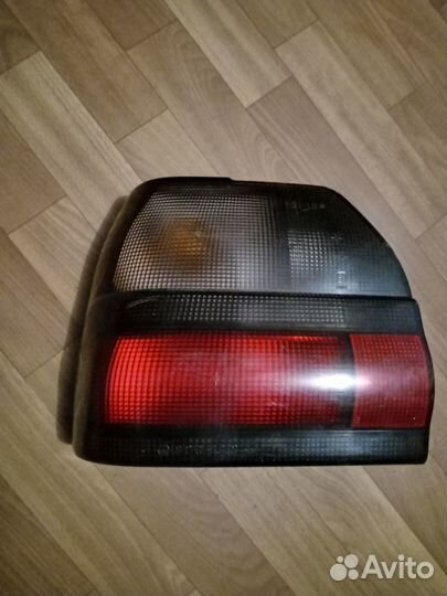 Задний фонарь renault 19