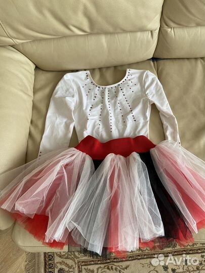 Продаются танцевальные костюмы