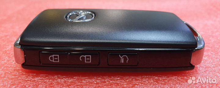 Оригинальный смарт ключ для Mazda CX-30