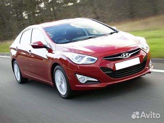 Лобовое стекло на Hyundai i40