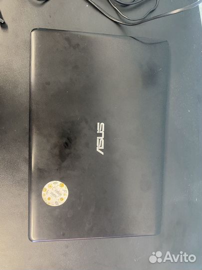 Ноутбук asus