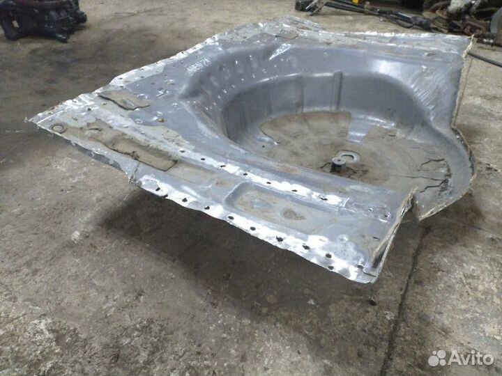 Ванна багажника Mazda Atenza GG3S L3 2002