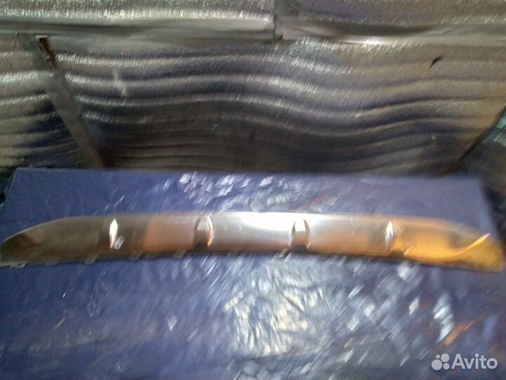 Накладка бампера Lexus Rx 5312248070