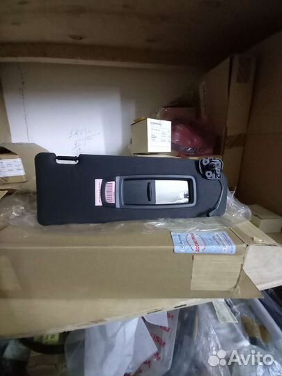 Козырёк солнцезащитный правый BMW X5 E70