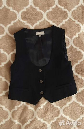 Школьная форма, жилетка для девочки р-р 134