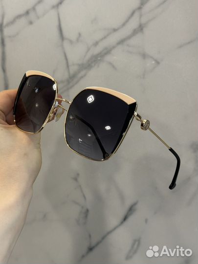 Солнцезащитные очки carolina herrera