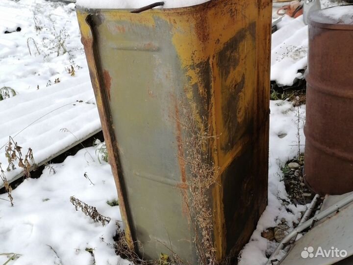 Топливный бак а.м.Урал