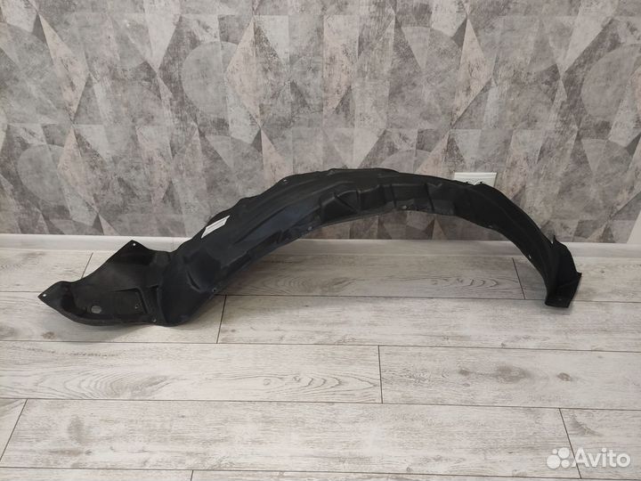 Подкрылок передний левый Toyota Corolla 150 10-13