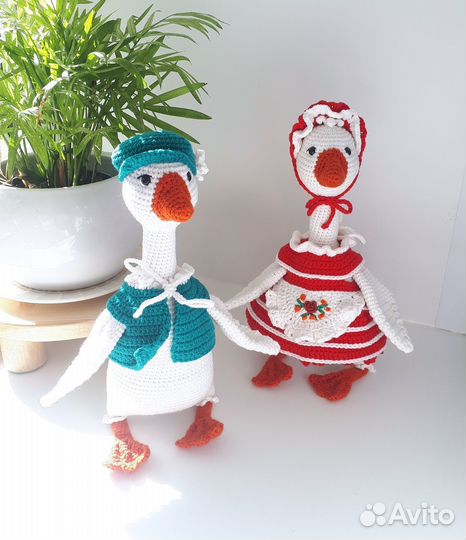 Вязаный гусь