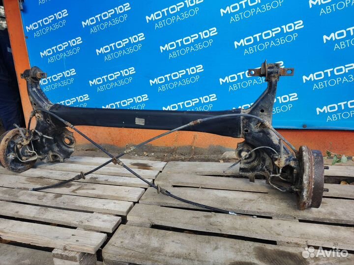 Задняя балка Mitsubishi Colt 6