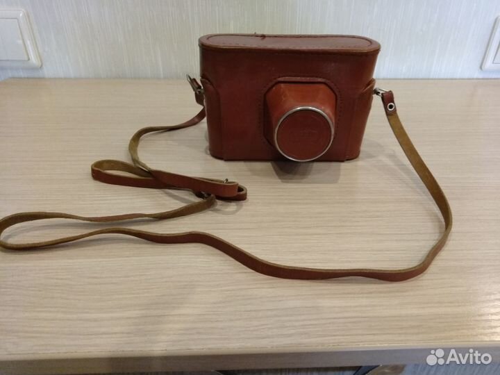 Фотоаппарат фэд-5 в кожаном футляре