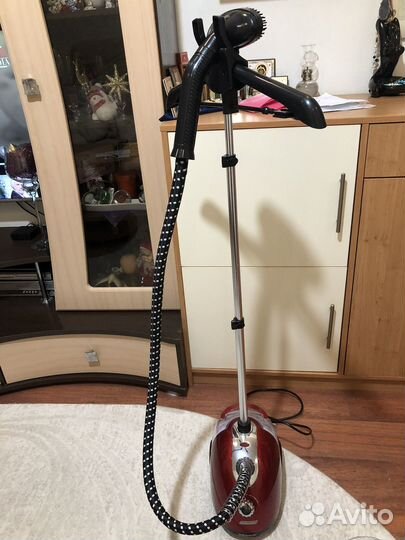 Отпариватель для одежды вертикальный