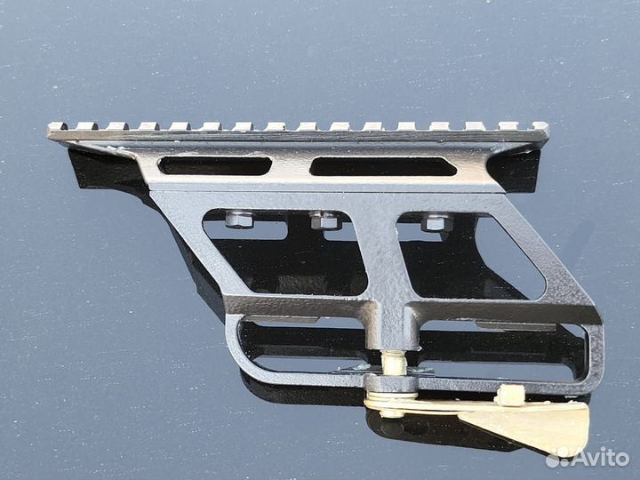 Боковой кронштейн на ак/Сайга (сталь быстросъем)
