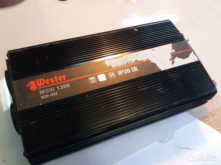 Инвертор преобразователь 24 220 Wester