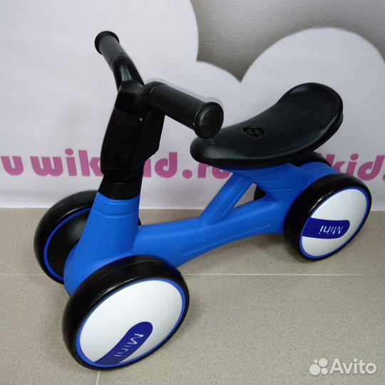 Беговел от 1 года, цвет синий