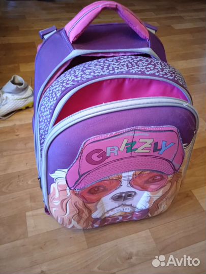 Школьный рюкзак