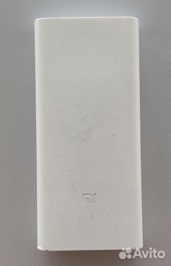Белый оригинальный xiaomi mi powerbank 20000mah