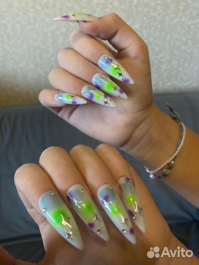 Накладные ногти с дизайном
