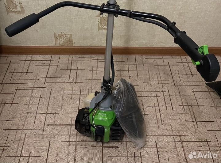 Триммер бензиновый