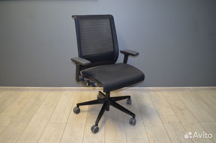 Кресло офисное Steelcase Think, Германия