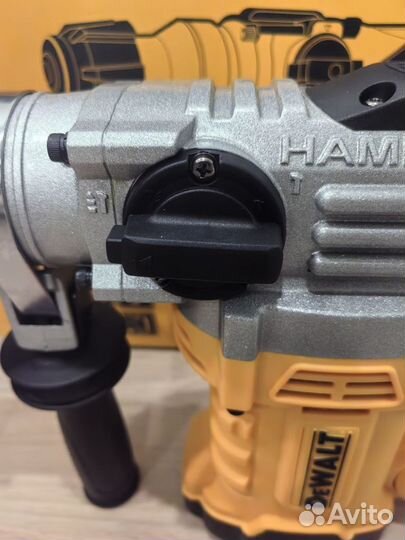 Перфоратор dewalt 1680W