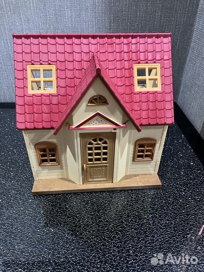 Магазин и семья Sylvanian Families