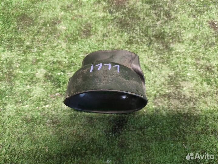 Крышка маслозаливная Mercedes Benz ML W164 2007